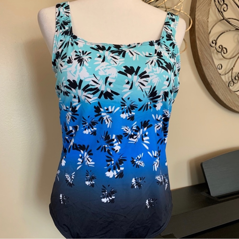 NWT SWIMSUITS FOR ALL Size 16 One Piece Swimsuit